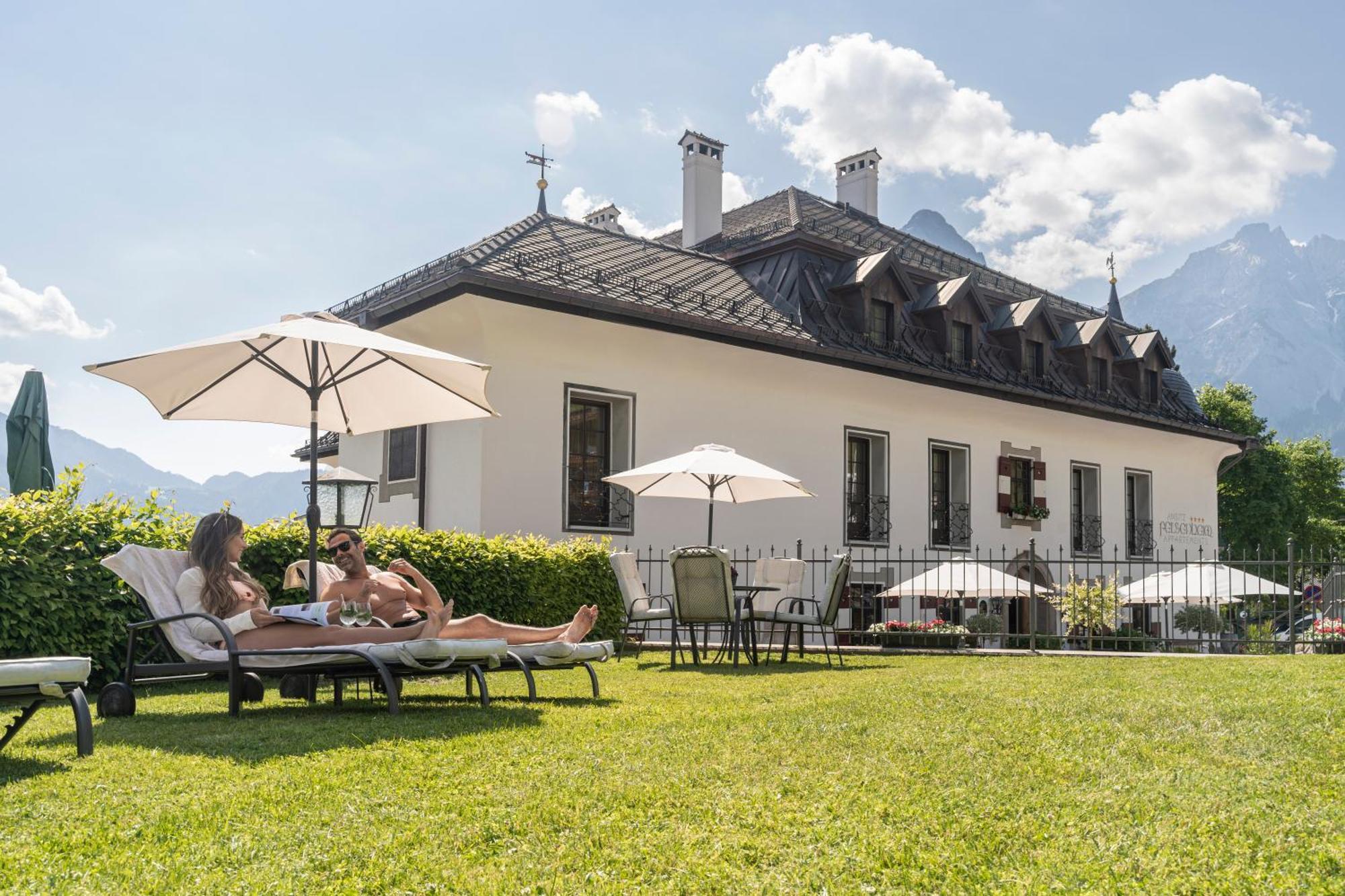 Aparthotel Ansitz Felsenheim Lermoos Exterior photo