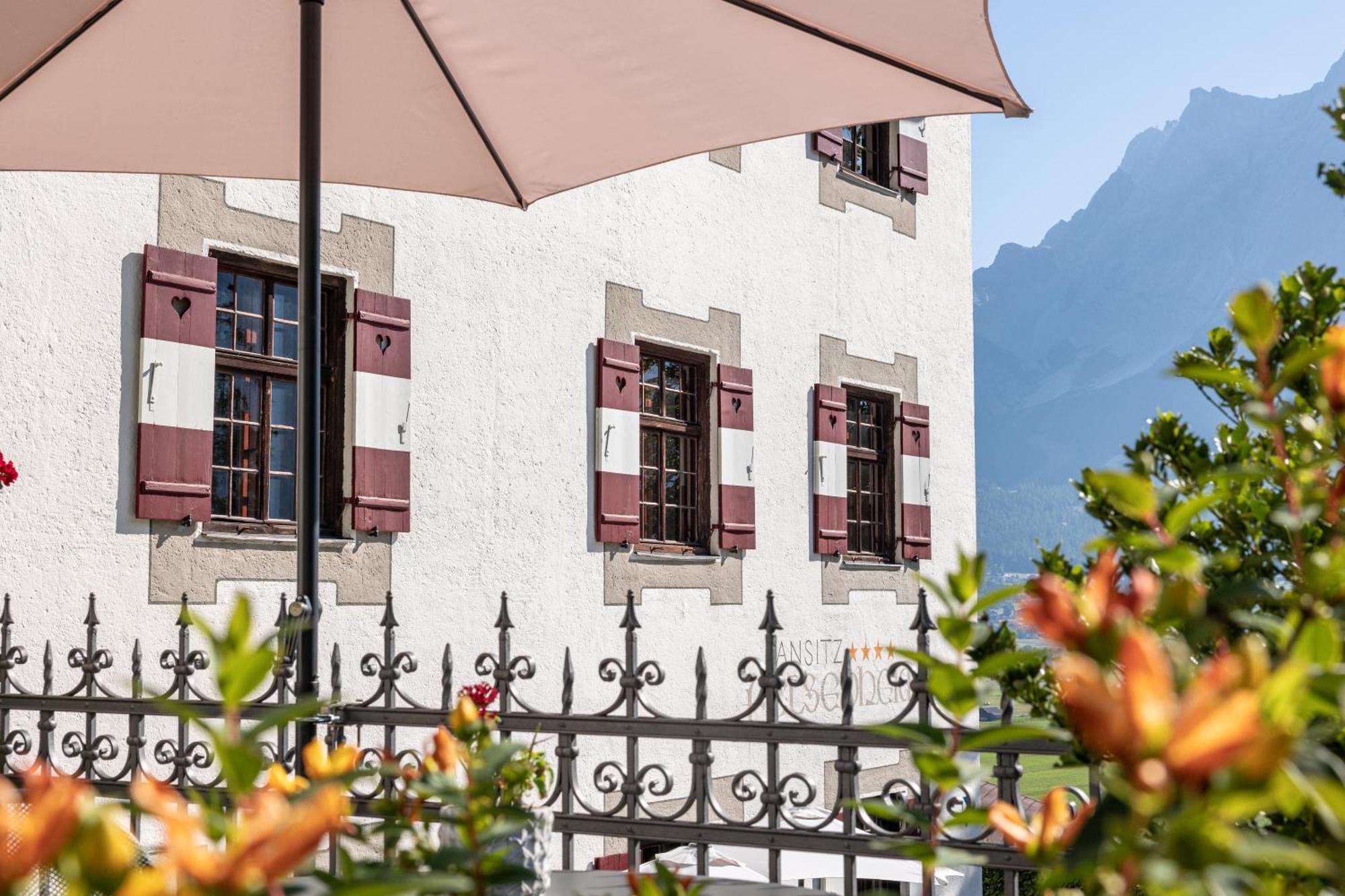 Aparthotel Ansitz Felsenheim Lermoos Exterior photo